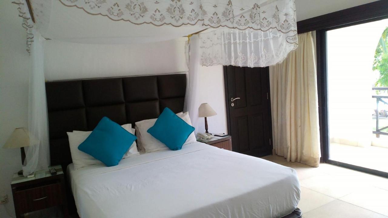 Muthu Nyali Beach Hotel & Spa, Nyali, Момбаса Екстериор снимка